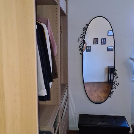 Gemuetliches Zimmer In Einer Altbauwohnung In Der Stadt เวิร์ซบวร์ก ภายนอก รูปภาพ